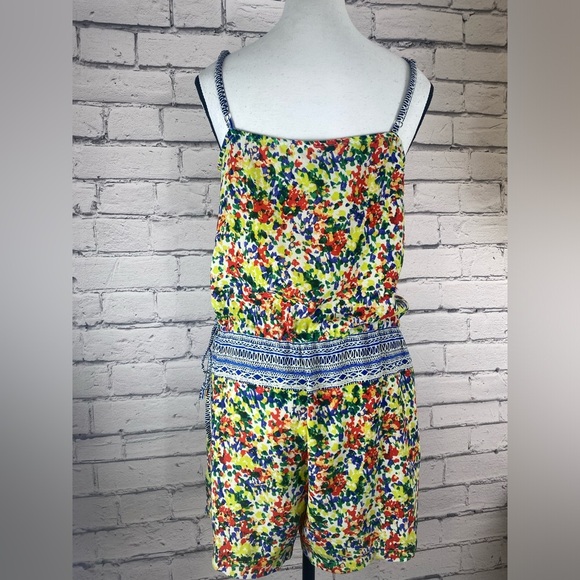 Cabi Floral Adjustable Waist Boho Romper Playsuit size Small - Picture 10 of 12